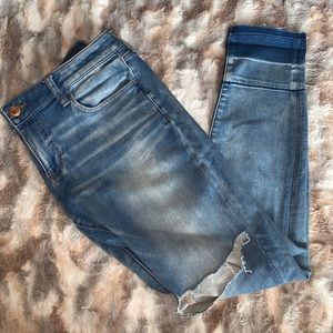 •• AE light wash jeggings ••